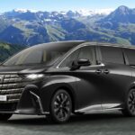 Toyota Alphard 2023 chính thức “cập bến” Việt Nam: Giá từ 4,370 tỷ đồng